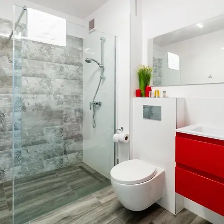 شقة Wonder - W Malowniczej Okolicy, Z Balkonami I Widokiem Na Gory كارباش